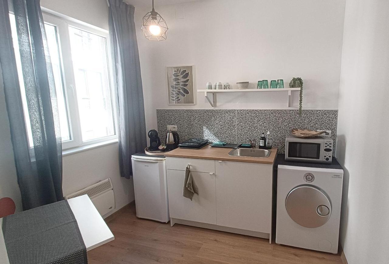 Apartment Balabanov ヴァルナ エクステリア 写真